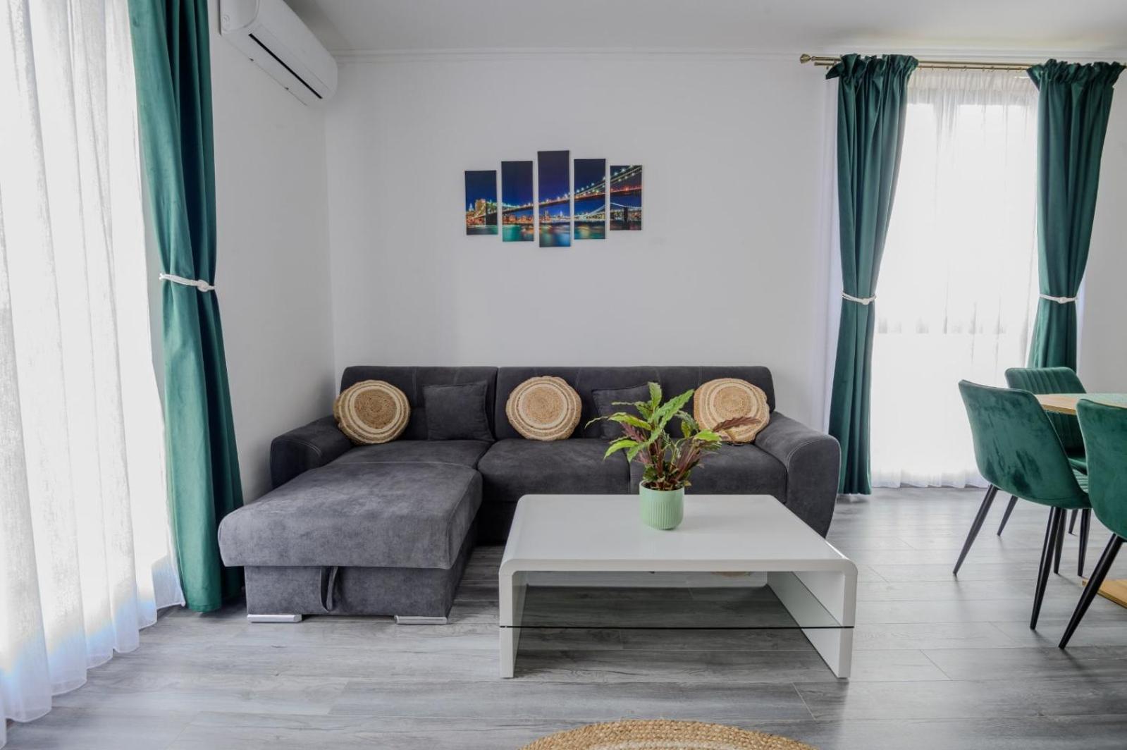Apartament Radiana Băile Felix Екстериор снимка